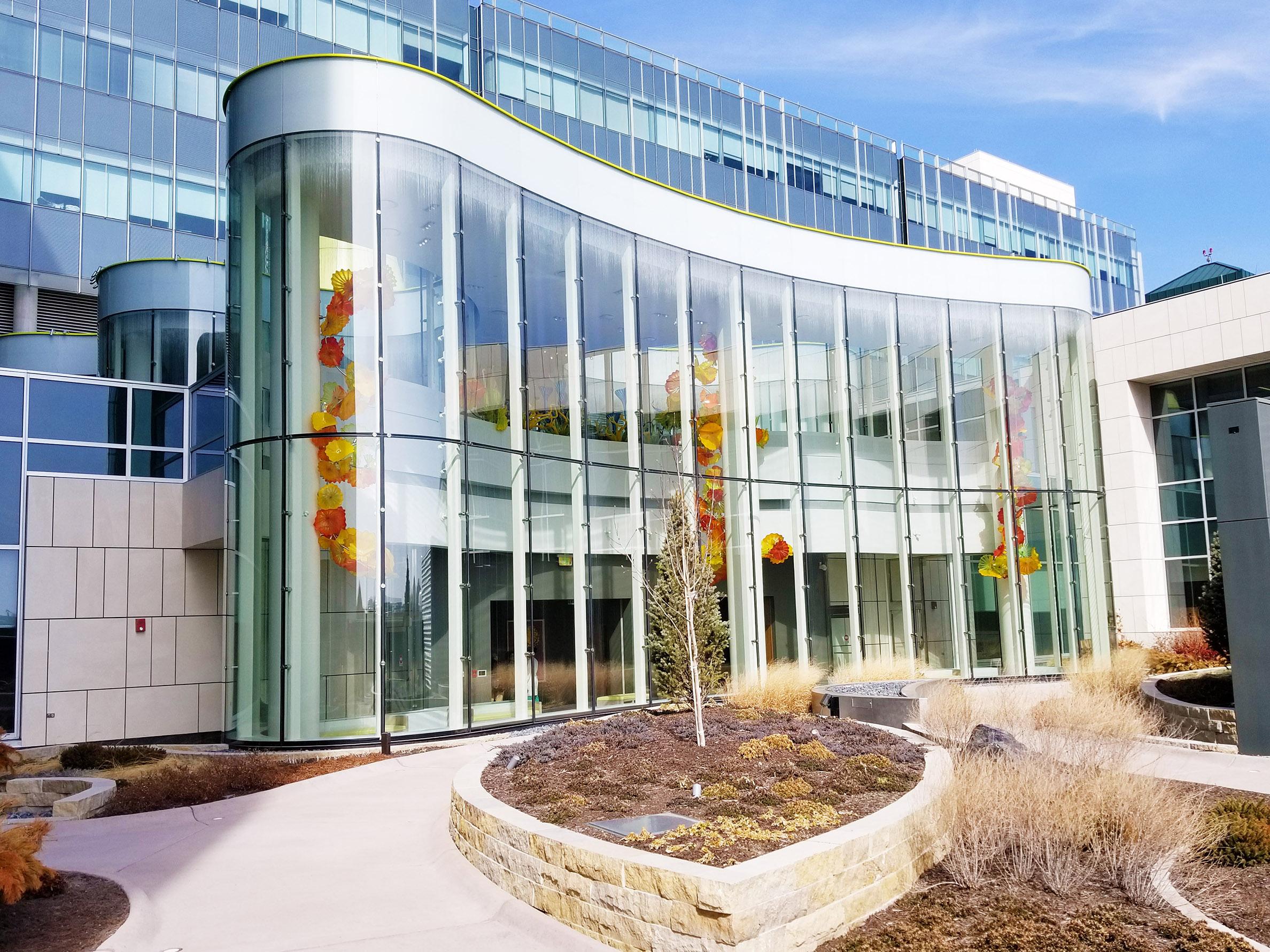 chihuly sanctuary omaha curved glass units